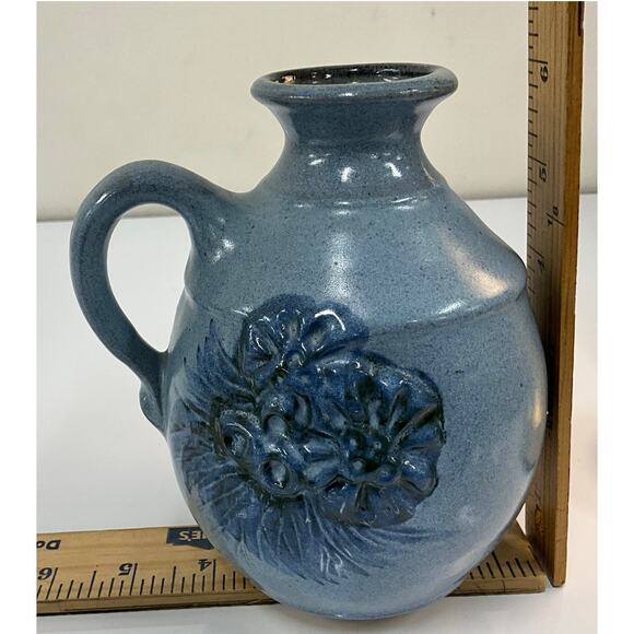 Dekrech Orginals Pottery Blue Gray Handled Vase Handcrafted in U.S.A. 3D Design - Picture 5 of 6